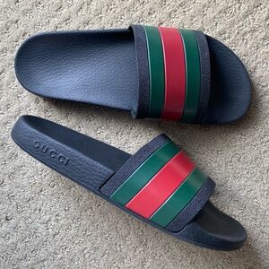 Authentic GUCCI slides (used) 🛶